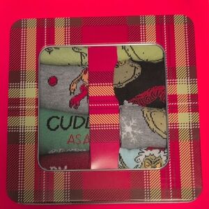 Novelty Holiday Crew Socks Gift Tin - Multicolor Plaid